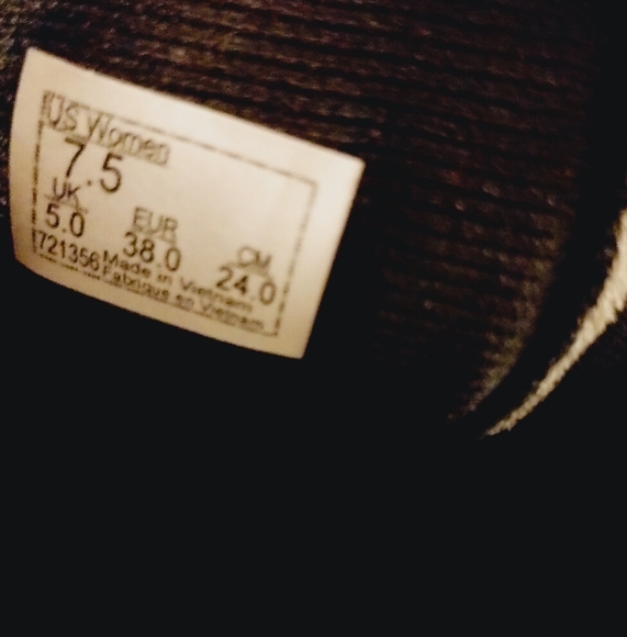 NWOB VANS SK-8 Hi Black & White Side Stripe High Top Sneakers Shoes. - Picture 9 of 10